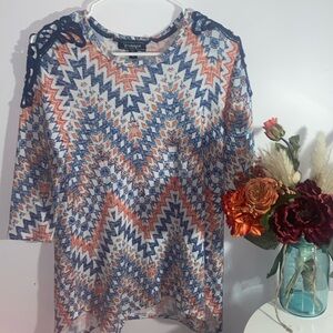 NWOT Half-Sleeve Soft Beautiful Blouse